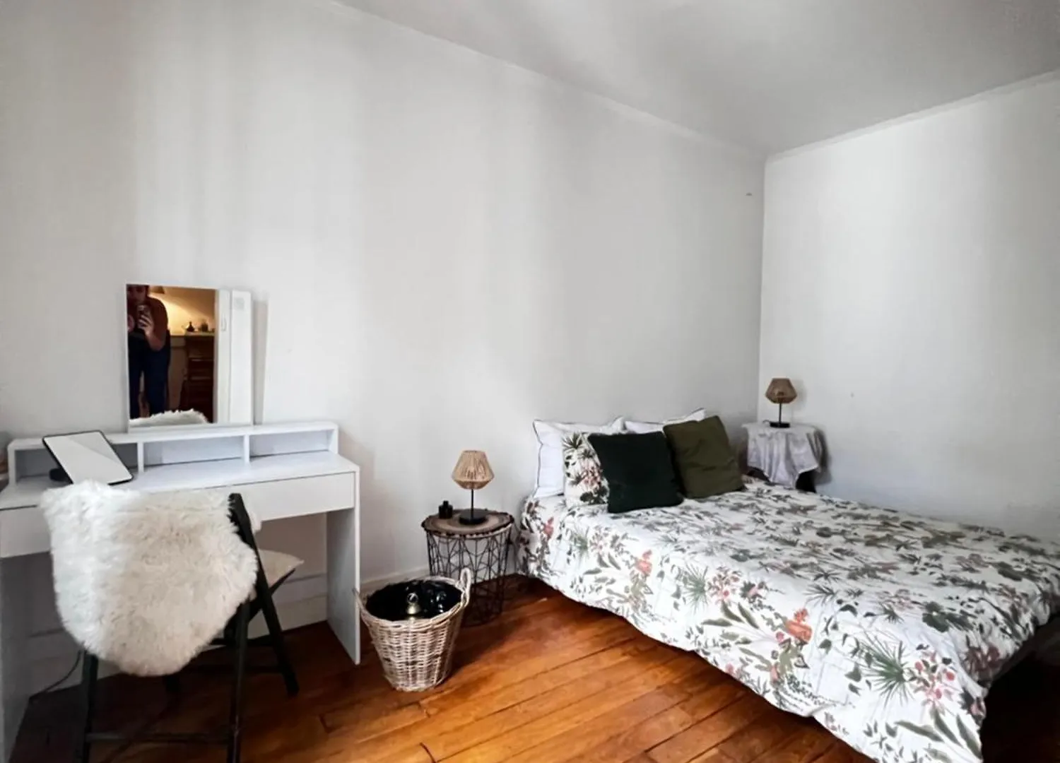 Appartamento Eiffel Tower View Haussmanian Charm 2Min Walk From The Eiffel Tower Gardens Parigi
